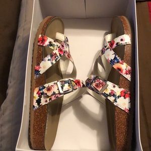 Multi color with flower print slides